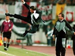 Notevoli le doti atletiche dell'olandese...