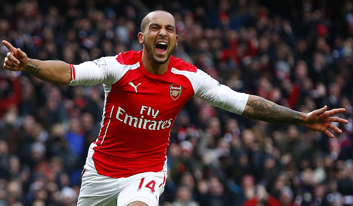Arsenal's Walcott celebrates his goal against Aston Villa during their English Premier League soccer match in London
