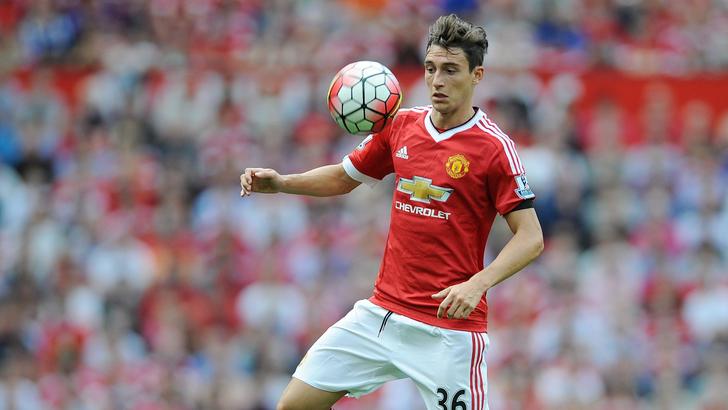 epa04877182 Manchester United's Matteo Darmian in action during the English Premier League soccer match between Manchester United and Tottenham Hotspur at Old Trafford, Manchester, Britain, 8 August 2015. EPA/PETER POWELL EDITORIAL USE ONLY. No use with unauthorized audio, video, data, fixture lists, club/league logos or 'live' services. Online in-match use limited to 75 images, no video emulation. No use in betting, games or single club/league/player publications