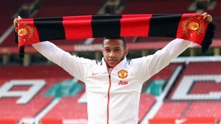 memphis-depay-manchester-united-old-trafford-scarf_3323795