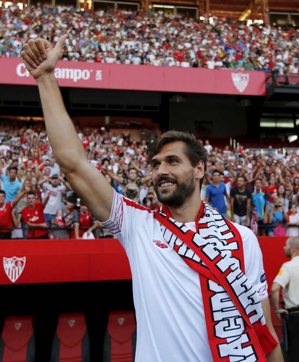 Sevilla, Llorente: “Felice per stasera, all’intervallo…”