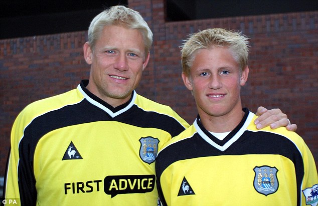 Schmeichel, Peter si vanta del figlio su Twitter