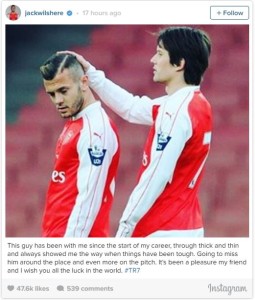 wilshere-saluta-rosicky