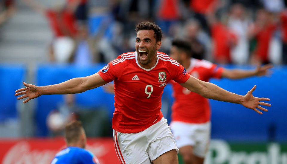 Wales v Slovakia - UEFA Euro 2016 - Group B - Stade de Bordeaux