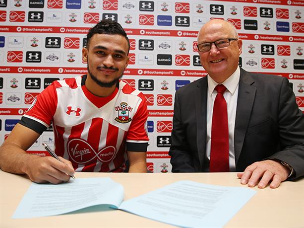 boufal-signs-his-contract-with-southampton--sainstfc